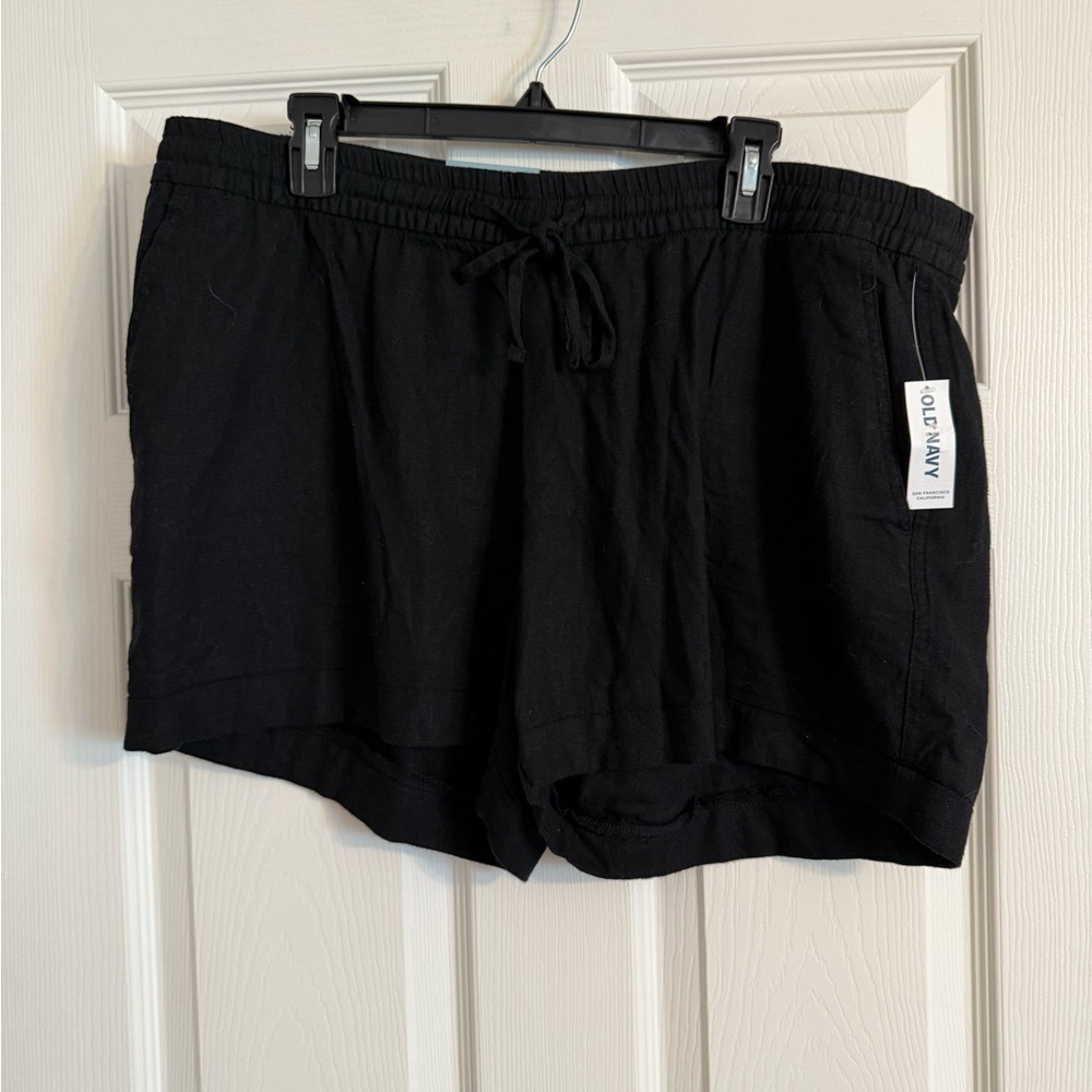 Old Navy Women's High Waist Black Shorts